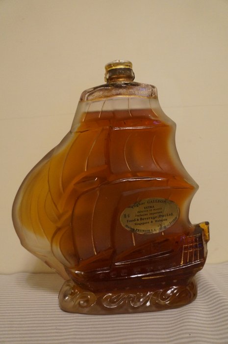 Prunier Cognac Galleon Extra, Bottled 1970s