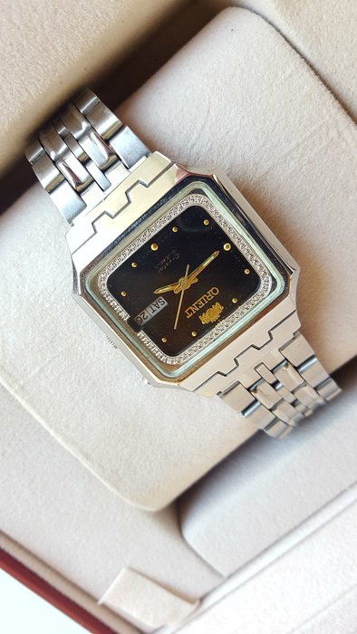 Rare Square  ORIENT  Automatic  Day/Date - Men's   Wristwatch  -1970's