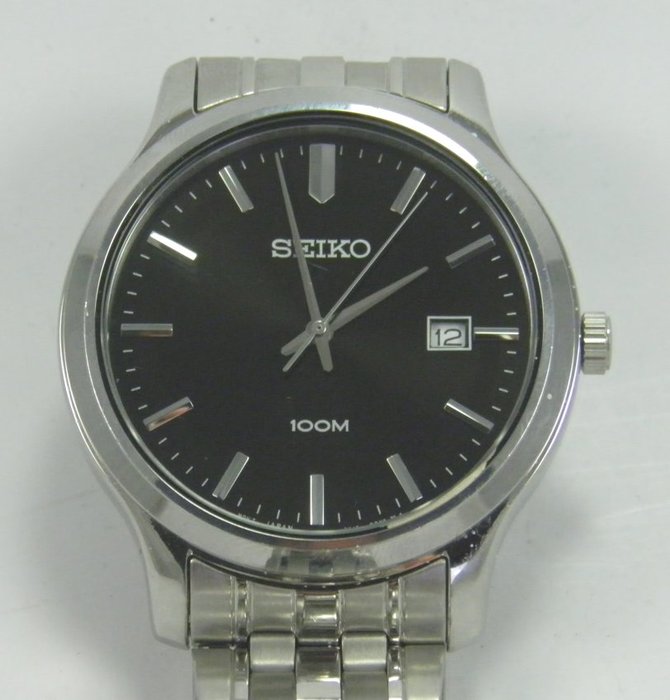 Seiko Date 100m 6N42-00F0 – Mens wrist watch - Catawiki