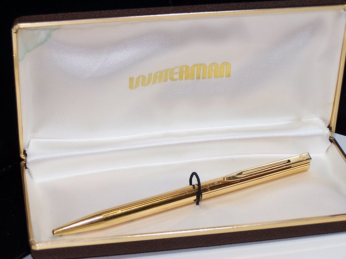 WATERMAN Classic placcata oro, Made in France,  penna biro  vintage in ottime condizioni, completa di scatola originale