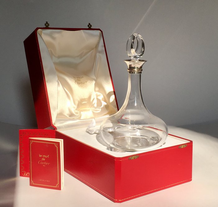 Cartier Crystal Decanter with silver details ca. 1990 in luxurious presentation coffret