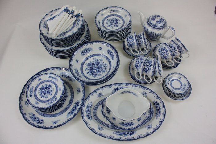 Blue Rose Fine China - Porcelain tableware set, white with blue flowers.