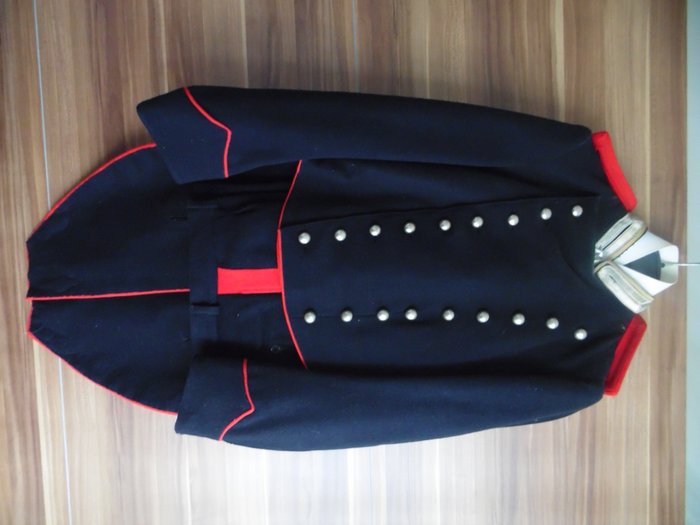 historic uniforms Old Italian Military Police Carabinieri Uniform Jacket, pants and Lucerna Hat plumes,  Italy  half XX Century