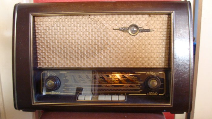 Nordmende fidelio tube radio - 1953