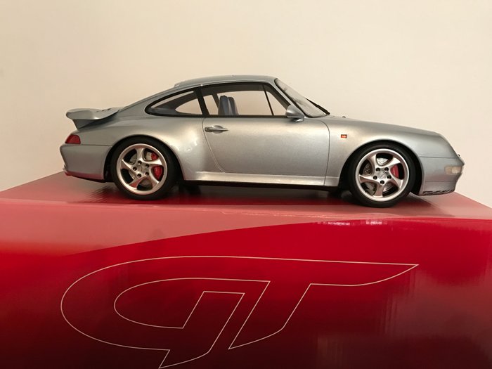 GT-Spirit - 1/12 scale - Porsche 993 Turbo - silver