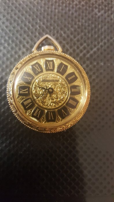 Vintage Gold Tone Lucerne Pendant Watch/pocket Watch Black Roman Numerals Runs