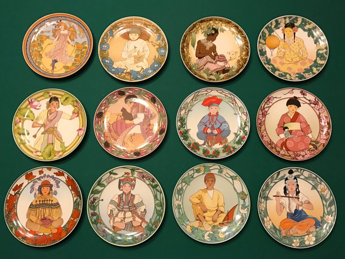 Villeroy & Boch Heinrich - 12 China plates series"Children of the World" by Unicef