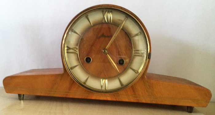 Vintage Jlaid/western Germany wood mantel clock - 1950/ '60 - West Germany 