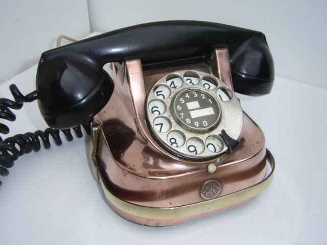 Antieke RTT 56 B Telefoon ,Bell Telefhone Manufactoring Companie. PTT.