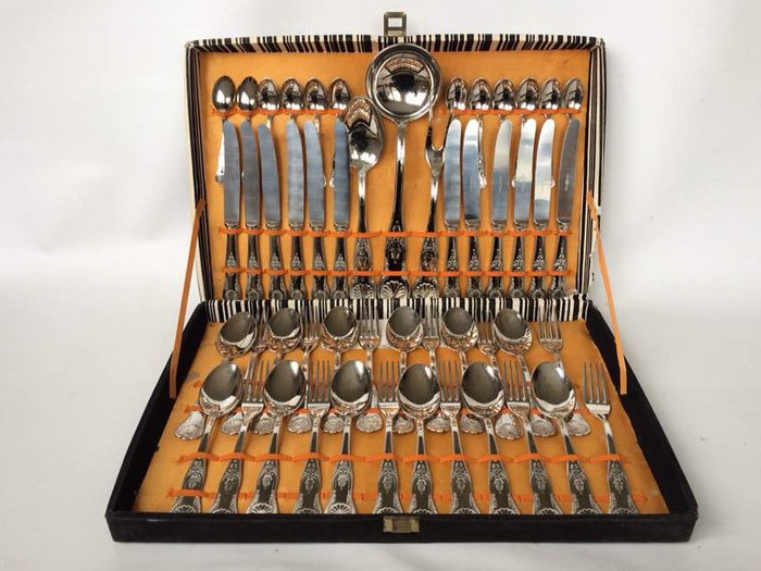 Super Inox - 51-piece silver-plated cutlery set in suitcase (1) - Silverplate
