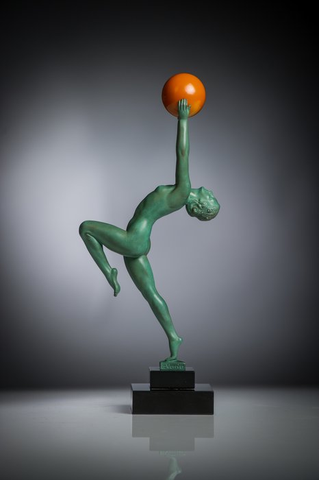 Max Le Verrier - Art Deco statue - "Jeu"