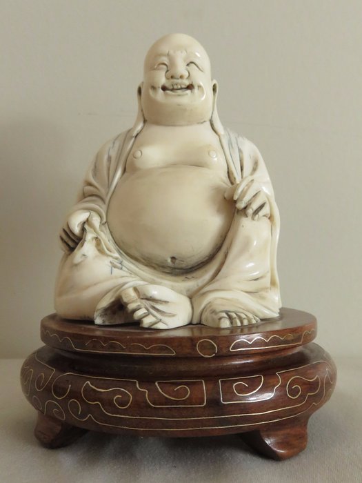 Laughing sitting ivory Buddha - China - Approx. 1920 - 1930