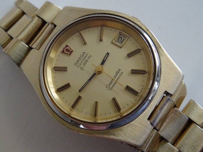 Omega Seamaster f300hz chronometer, vintage men's wristwatch, 1973