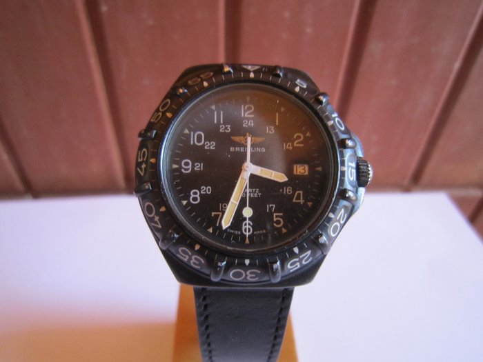 Breitling – Colt Military – Ref.  80180 Diver Quartz 660 Feet – Men's watch – early 1980s