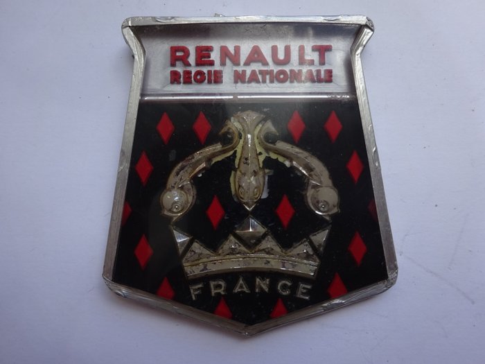 “Renault Dauphine Regie Nationale “badge