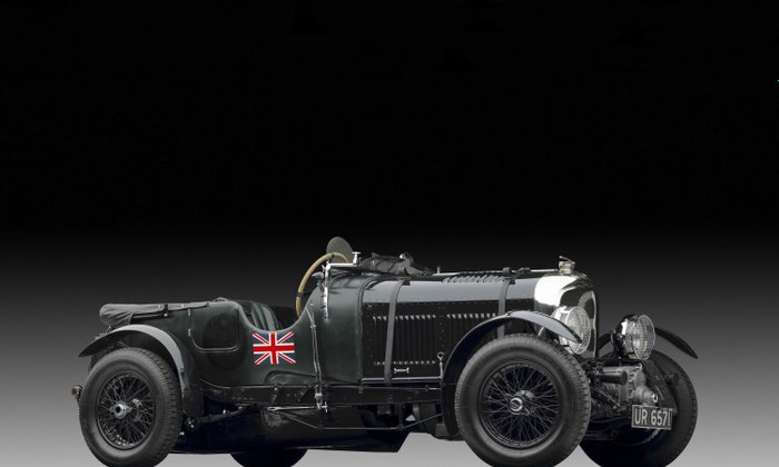 Minichamps - 1/18 scale - "Blower" Bentley 4.5 L winner of Le Mans 1930