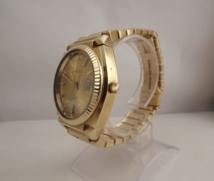 Rolex – Reference: 5100 Texano Beta 21 gold limited edition