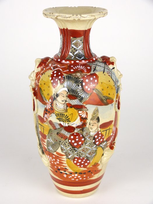 Satsuma pottery vase - Japan - first half 20th century