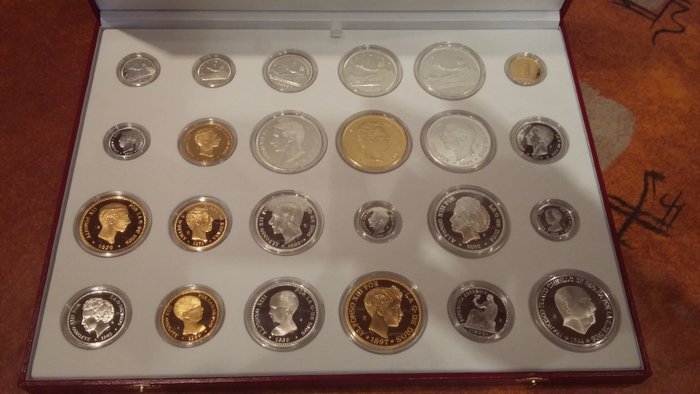 Spain - First release of commemorative replicas of the 24 coins that form the history of the peseta, in gold and silver. 