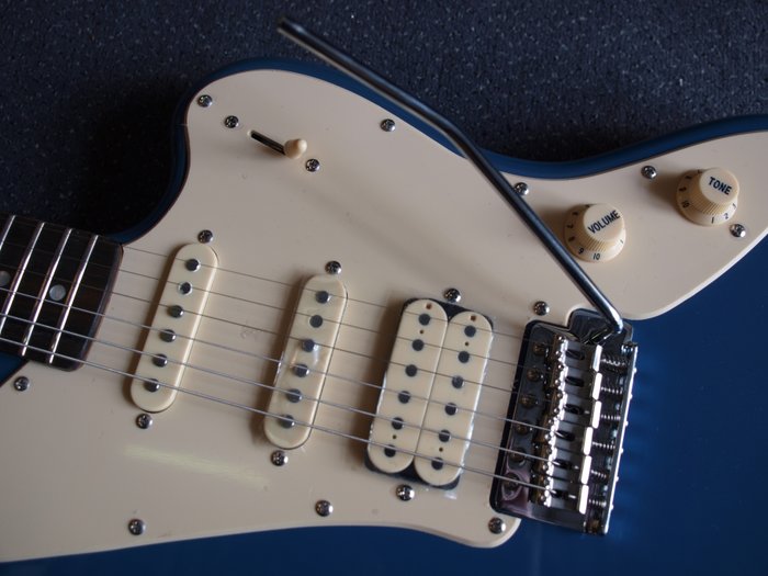 London City – ‘Osprey Ocean Blue’, Jazzmaster/Jaguar-model – Elektrische gitaar