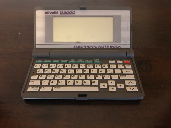 Vintage electronic notebook OLIVETTI D2000