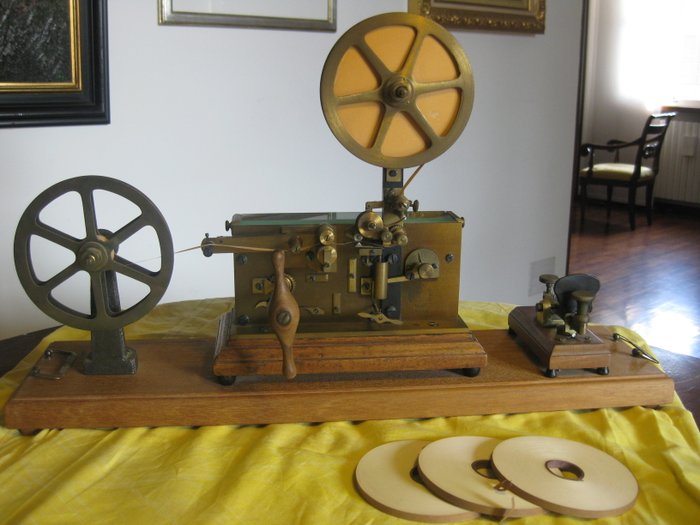 Morse telegraph "Western Electric Italiana Milano”, Italy, early 20th century