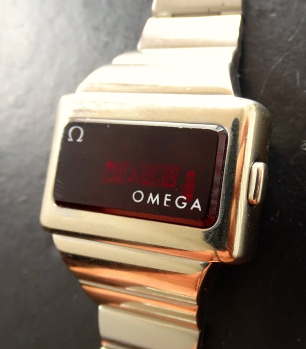 omega digital watch vintage
