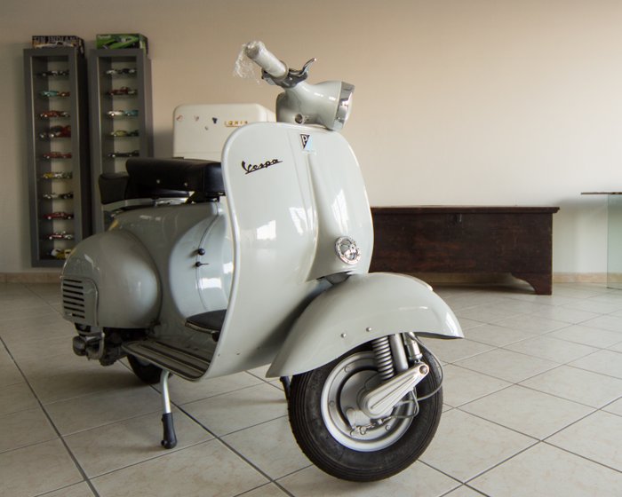 Piaggio - Vespa 125cc - VNB5T. Ano: 1964