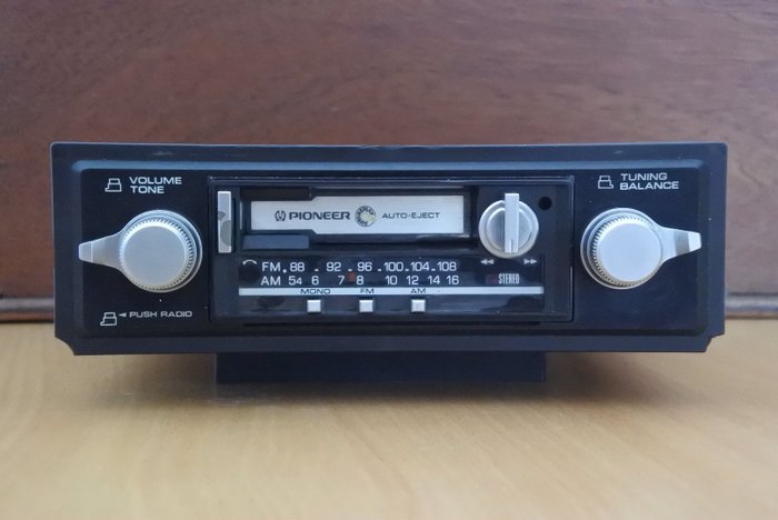 Pioneer KP-3200 classic stereo radio cassette player from 1988 for modern classic car