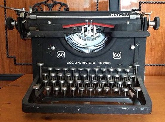 Standard manual typewriter Invicta 60 - SOC. 1936 Invicta Turin-An..Soc.An.Invicta Torino -.1936