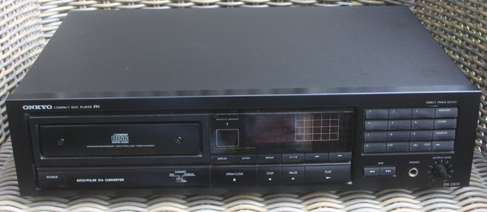 Onkyo DX 2800 CD Player