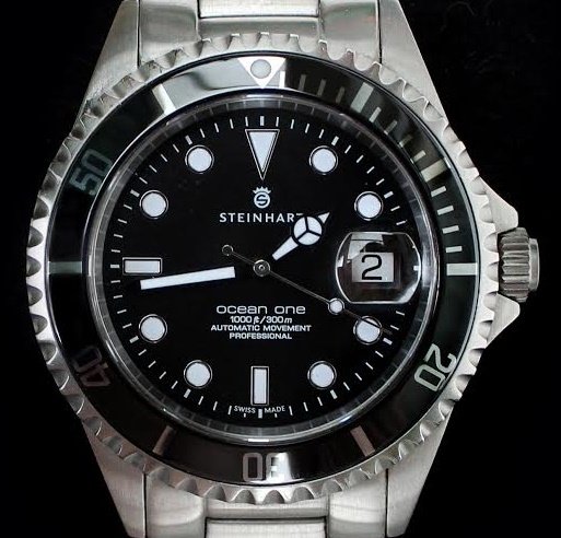 Steinhart Ocean One  --  Diver Horloge  --   Modern