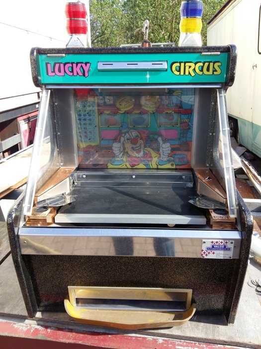 Lucky Circus Pusher +- 1990