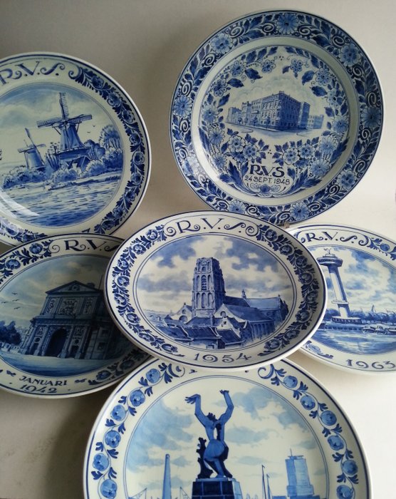 Porceleyne Fles - 6 Delft Blue plates of RVS verzekeringen