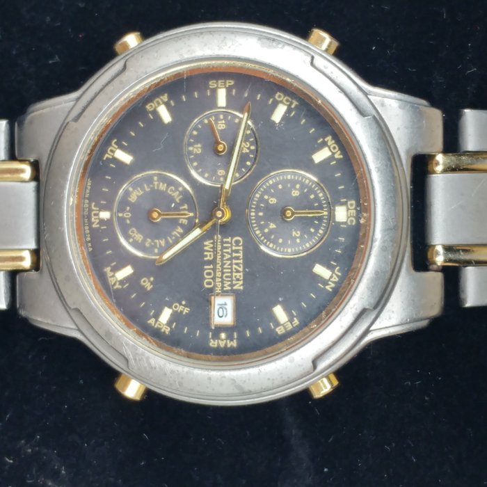 Citizen Chronograph WR 100 Titanium men's wristwatch, 1990s