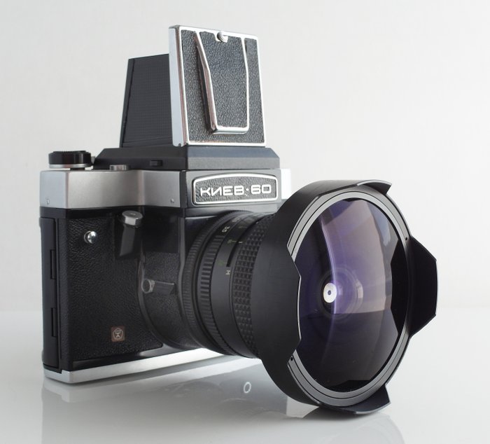 Kiev 60: 6x6 SLR-camera met Arsat 1: 3,5/30mm 180 graden fisheye-objectief
