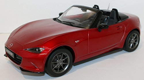 Triple9 - Scale 1/18 - Mazda MX-5 with removable soft top 2015 - Red