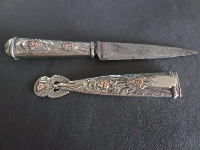 Antique rare Boker Solingen Arbolito Gaucho dagger knife silver 800 Scabbard 14K Gold flowers