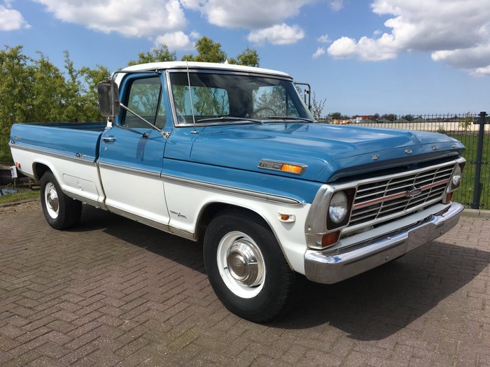 Ford - F250 Camper Special. Ano: 1969