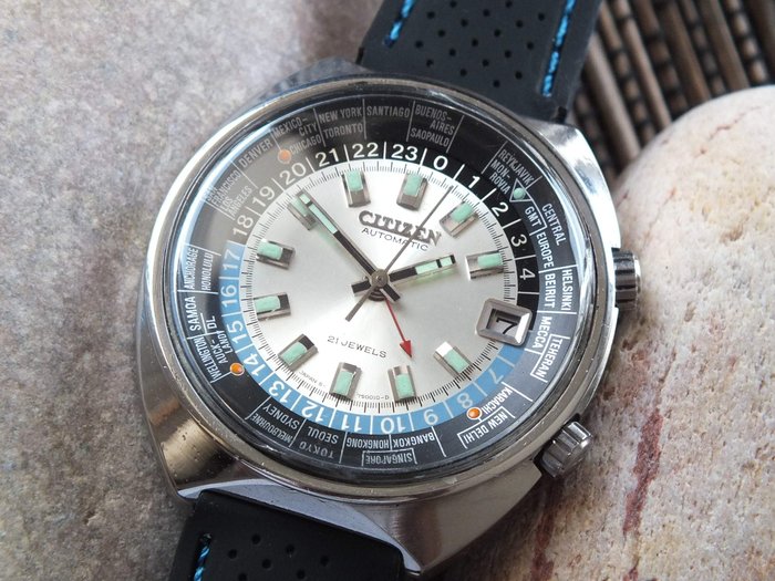 CITIZEN Worldtimer GMT Big Case (68-0516) - Men's Automatic Watch - Vintage 1970s - Mint Condition