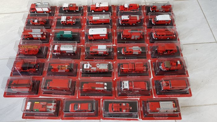 Del Prado - Scale 1/43-1/80 - Lot with 34 Fire Truck Models from France