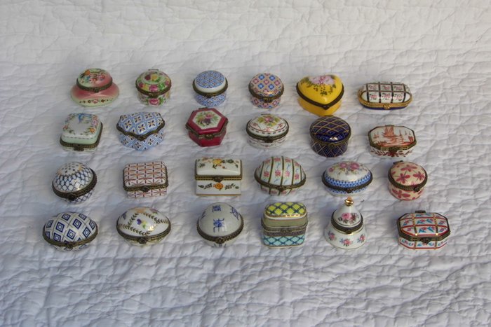 Lot of 24 old porcelain art pill boxes signed PA vintage decorative collection