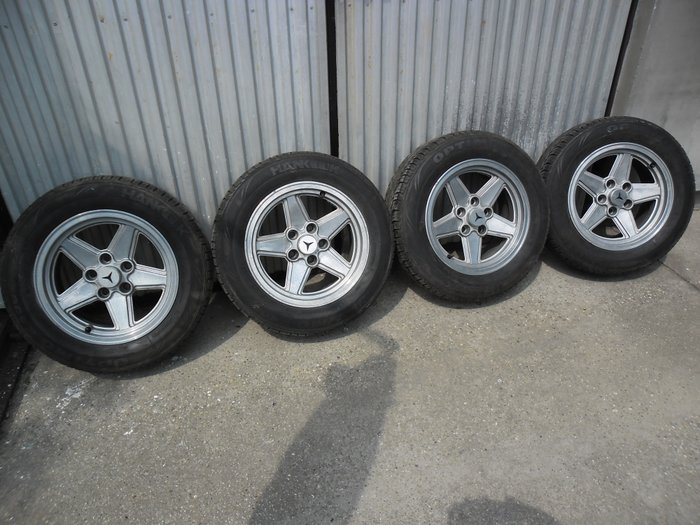 Mercedes MiM Penta 15" with Hankook tires