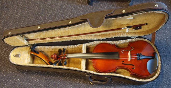 Rosin Bow Square Case Shoulder Rest 4/4 Student Antique Violin String Set 