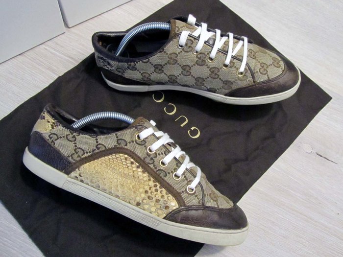 gucci snake print shoes
