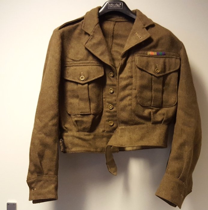Two English battle dress jackets, Pattern 1949 - Catawiki