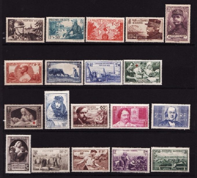 Frankrijk 1940/1943 - A set consisting of 4 complete years, mint** without hinges, with ‘Secours National’ strips, deluxe, - Yvert n°451 au n°598** TTB & 580A