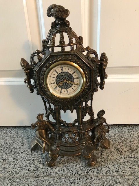 Table clock Mercedes, baroque style, West Germany, brass/copper – first half 20th century