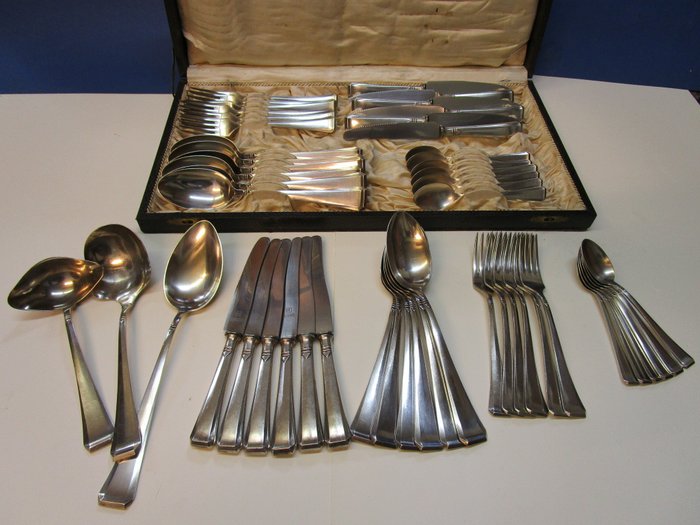 HHL silverware - Heinrich Haupt Lüdenscheid silverware - Art Deco - 90/100 silver coating - 51 pieces