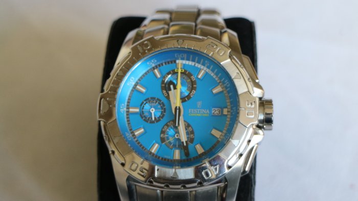 Festina Chronograph F16222 – Men's watch – 2010
